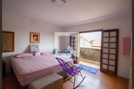 Casa à venda com 140m², 3 quartos e 2 vagas Casa à venda com 140m², 3 quartos e 2 vagasSuíte 3