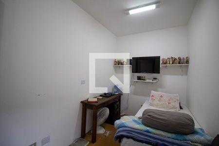 Casa à venda com 140m², 3 quartos e 2 vagas Casa à venda com 140m², 3 quartos e 2 vagasQuarto