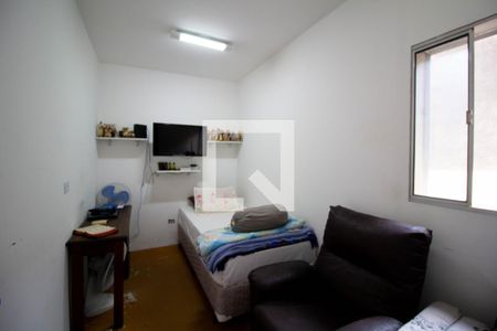 Casa à venda com 140m², 3 quartos e 2 vagas Casa à venda com 140m², 3 quartos e 2 vagasQuarto