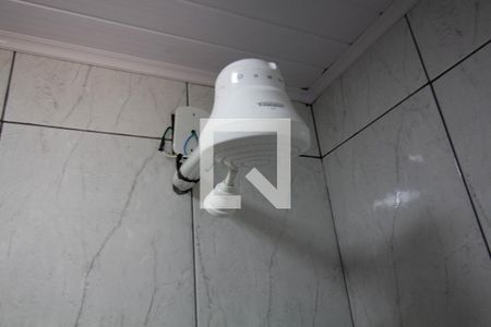 Casa à venda com 140m², 3 quartos e 2 vagas Casa à venda com 140m², 3 quartos e 2 vagasChuveiro