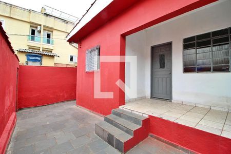 Casa para alugar com 85m², 2 quartos e 1 vagaQuintal