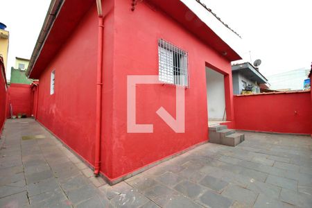 Casa para alugar com 85m², 2 quartos e 1 vagaQuintal