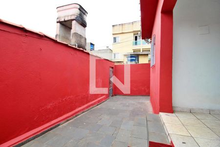 Casa para alugar com 85m², 2 quartos e 1 vagaQuintal