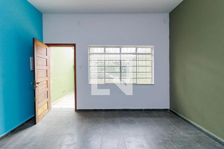 Sala de casa para alugar com 2 quartos, 100m² em Chácara Santo Antônio (zona Sul), São Paulo