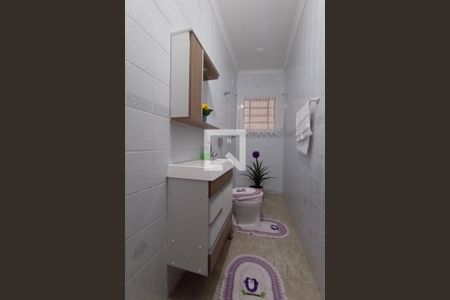Casa à venda com 116m², 3 quartos e 3 vagasBanheiro  - Lavabo