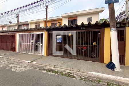 Casa à venda com 116m², 3 quartos e 3 vagasFachada