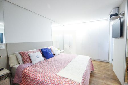 Apartamento à venda com 206m², 3 quartos e 4 vagas Apartamento à venda com 206m², 3 quartos e 4 vagasSuíte