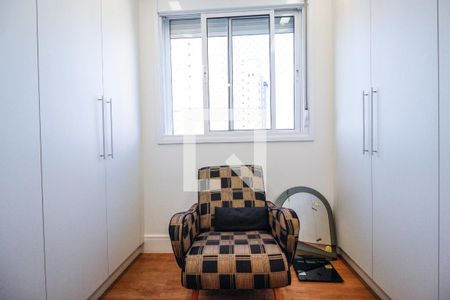 Apartamento à venda com 206m², 3 quartos e 4 vagas Apartamento à venda com 206m², 3 quartos e 4 vagasCloset