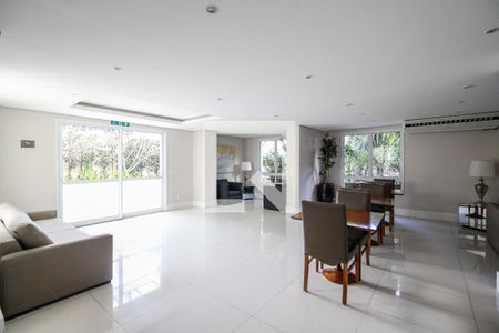 Apartamento à venda com 206m², 3 quartos e 4 vagas Apartamento à venda com 206m², 3 quartos e 4 vagasSalão de festas