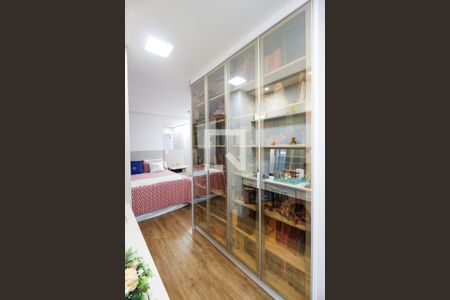 Apartamento à venda com 206m², 3 quartos e 4 vagas Apartamento à venda com 206m², 3 quartos e 4 vagasQuarto 3