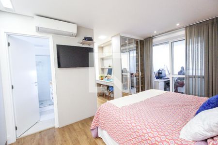 Apartamento à venda com 206m², 3 quartos e 4 vagas Apartamento à venda com 206m², 3 quartos e 4 vagasSuíte