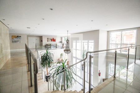 Apartamento à venda com 206m², 3 quartos e 4 vagas Apartamento à venda com 206m², 3 quartos e 4 vagasHall