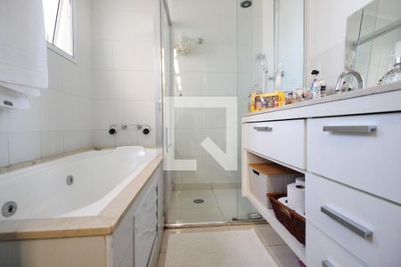 Apartamento à venda com 206m², 3 quartos e 4 vagas Apartamento à venda com 206m², 3 quartos e 4 vagasSuíte 3