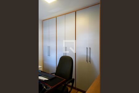 Apartamento à venda com 110m², 3 quartos e 3 vagasQuarto 3