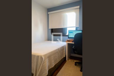 Apartamento à venda com 110m², 3 quartos e 3 vagasQuarto 2