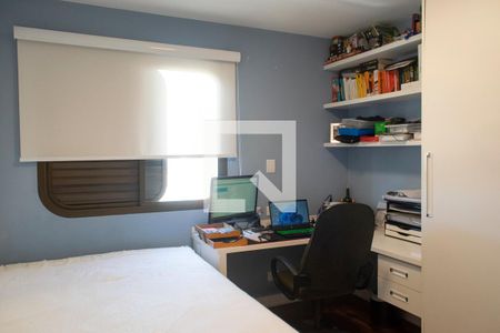 Apartamento à venda com 110m², 3 quartos e 3 vagasQuarto 2