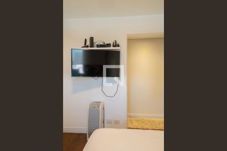 Apartamento à venda com 110m², 3 quartos e 3 vagasQuarto 2