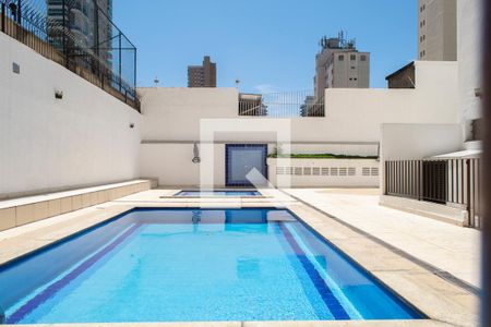 Apartamento à venda com 110m², 3 quartos e 3 vagasÁrea comum - Piscina