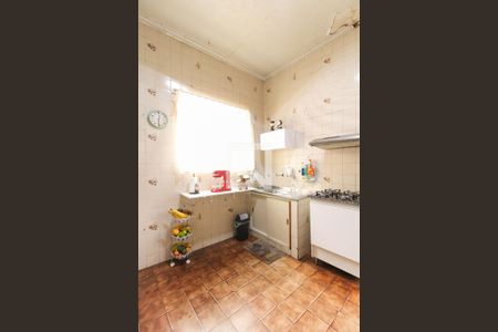 Casa à venda com 169m², 2 quartos e 2 vagas Casa à venda com 169m², 2 quartos e 2 vagasCozinha