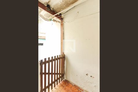 Casa à venda com 169m², 2 quartos e 2 vagas Casa à venda com 169m², 2 quartos e 2 vagasÁrea de serviço