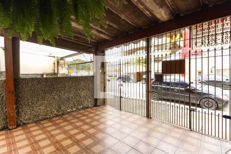 Casa à venda com 169m², 2 quartos e 2 vagas Casa à venda com 169m², 2 quartos e 2 vagasGaragem