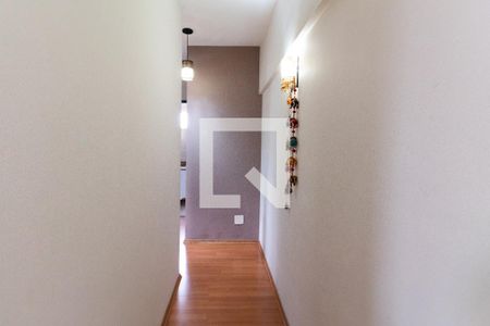 Corredor de apartamento à venda com 2 quartos, 82m² em Pinheiros, São Paulo