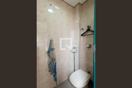 Apartamento à venda com 82m², 2 quartos e 1 vagaÁrea de serviço - banheiro