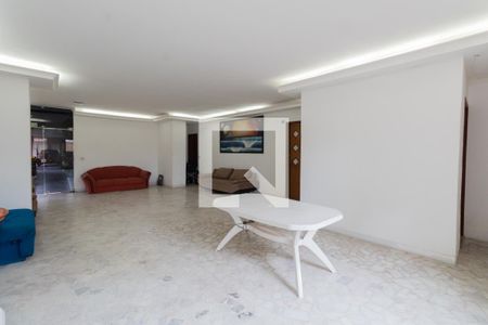 Apartamento à venda com 82m², 2 quartos e 1 vagaSalão de festas