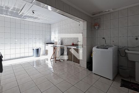 Casa à venda com 135m², 4 quartos e 2 vagas Casa à venda com 135m², 4 quartos e 2 vagasÁrea de Serviço