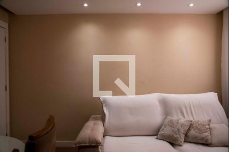 Sala de apartamento para alugar com 2 quartos, 48m² em Jardim Alvorada, Nova Iguaçu