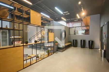 Studio para alugar com 34m², 1 quarto e 1 vagaHall social