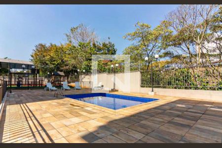 Apartamento à venda com 57m², 3 quartos e 1 vaga Apartamento à venda com 57m², 3 quartos e 1 vagaÁrea comum - Piscina