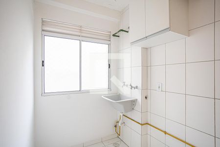 Apartamento à venda com 57m², 3 quartos e 1 vaga Apartamento à venda com 57m², 3 quartos e 1 vagaCozinha e Área de Serviço