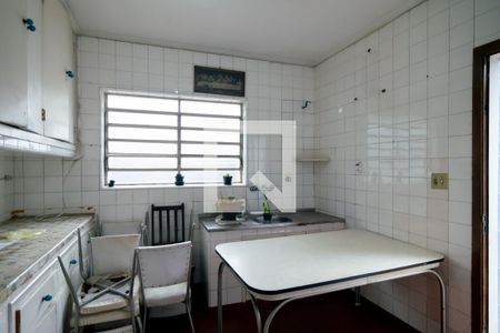 Casa à venda com 140m², 3 quartos e 3 vagasCozinha 