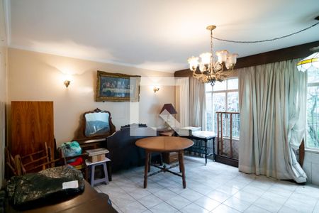 Sala de casa à venda com 3 quartos, 140m² em Campo Belo, São Paulo