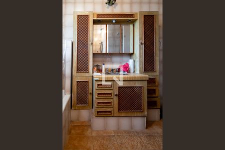 Banheiro Social de casa à venda com 3 quartos, 140m² em Campo Belo, São Paulo