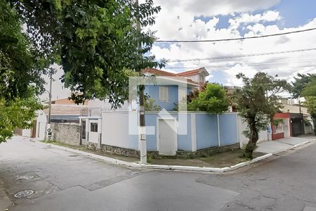 Casa à venda com 140m², 3 quartos e 3 vagasFachada