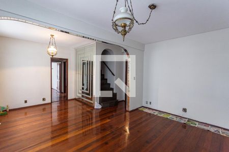 Sala 1 de apartamento para alugar com 5 quartos, 130m² em Cidade Nova, Belo Horizonte