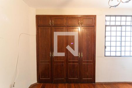Apartamento para alugar com 130m², 5 quartos e 2 vagasArmário da Suíte 1