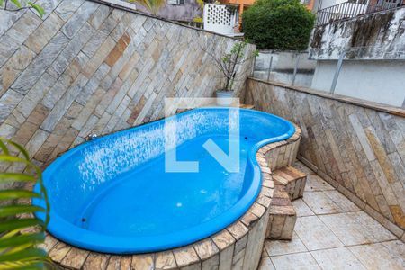 Apartamento para alugar com 130m², 5 quartos e 2 vagasCobertura/Piscina