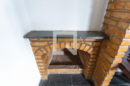 Lareira da Sala 2 de apartamento para alugar com 5 quartos, 130m² em Cidade Nova, Belo Horizonte