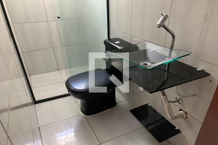 Banheiro de casa para alugar com 2 quartos, 132m² em Bandeiras, Osasco