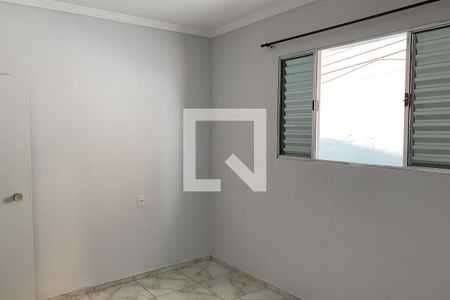 Quarto 1 de casa para alugar com 2 quartos, 132m² em Bandeiras, Osasco