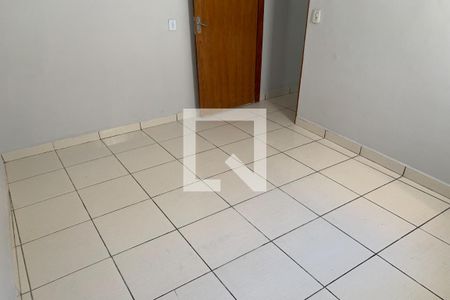 Quarto 2 de casa para alugar com 2 quartos, 132m² em Bandeiras, Osasco