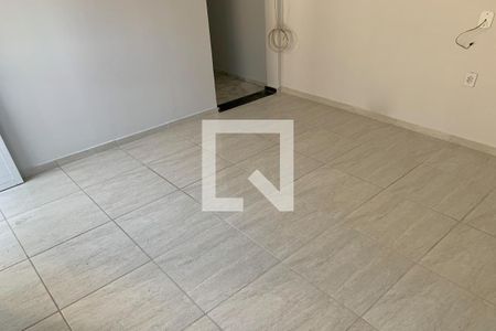 Sala de casa para alugar com 2 quartos, 132m² em Bandeiras, Osasco