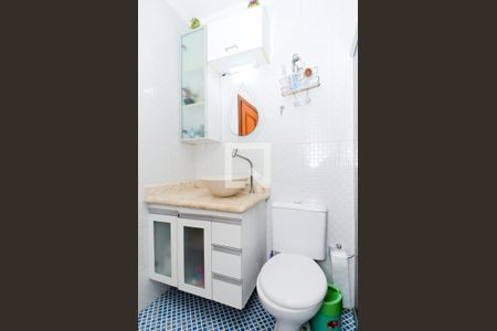 Casa à venda com 330m², 4 quartos e 3 vagasBanheiro da Suíte 4