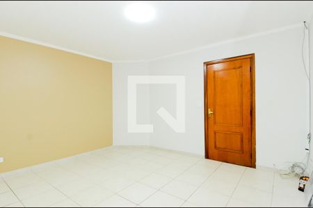 Casa à venda com 330m², 4 quartos e 3 vagasSuíte 4