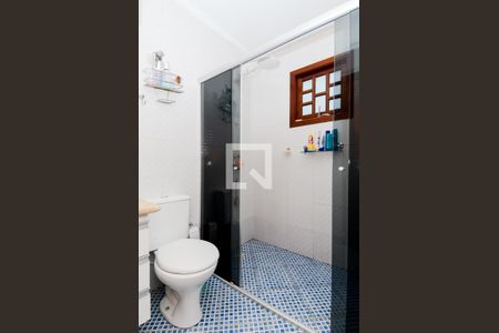 Casa à venda com 330m², 4 quartos e 3 vagasBanheiro da Suíte 4