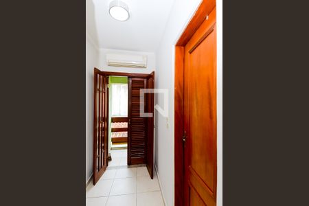 Casa à venda com 330m², 4 quartos e 3 vagasSuíte 3