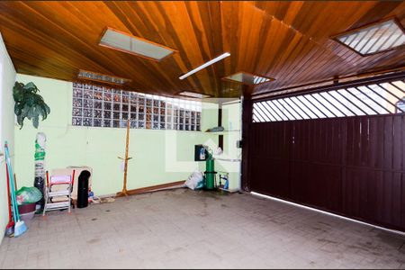 Casa à venda com 330m², 4 quartos e 3 vagasGaragem